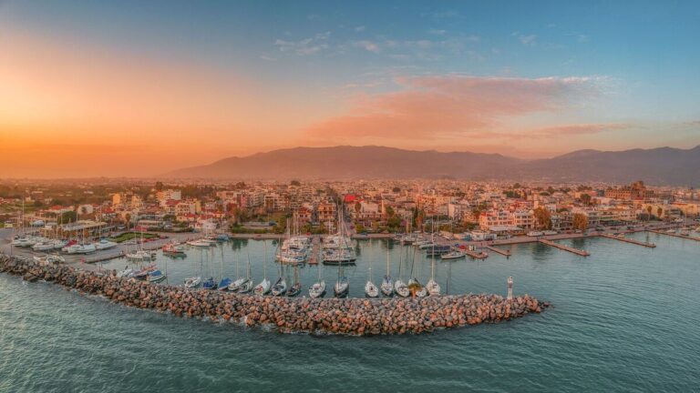 shutterstock 1038441082 idyllic landscape of kalamatas marina at sunset - Vis Travel